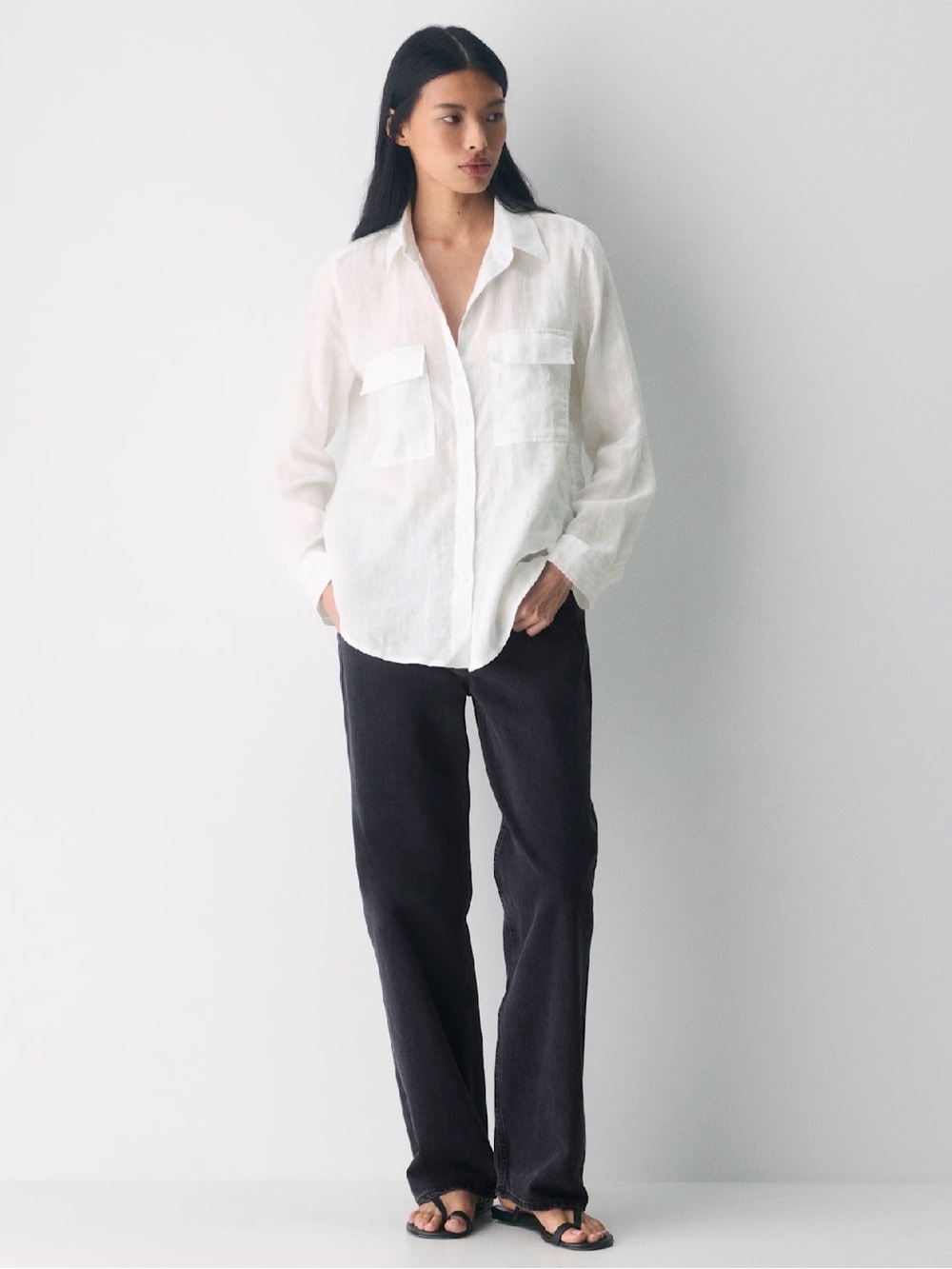 Babaton White Utility Linen Long Sleeve Button-down Shirt Size S